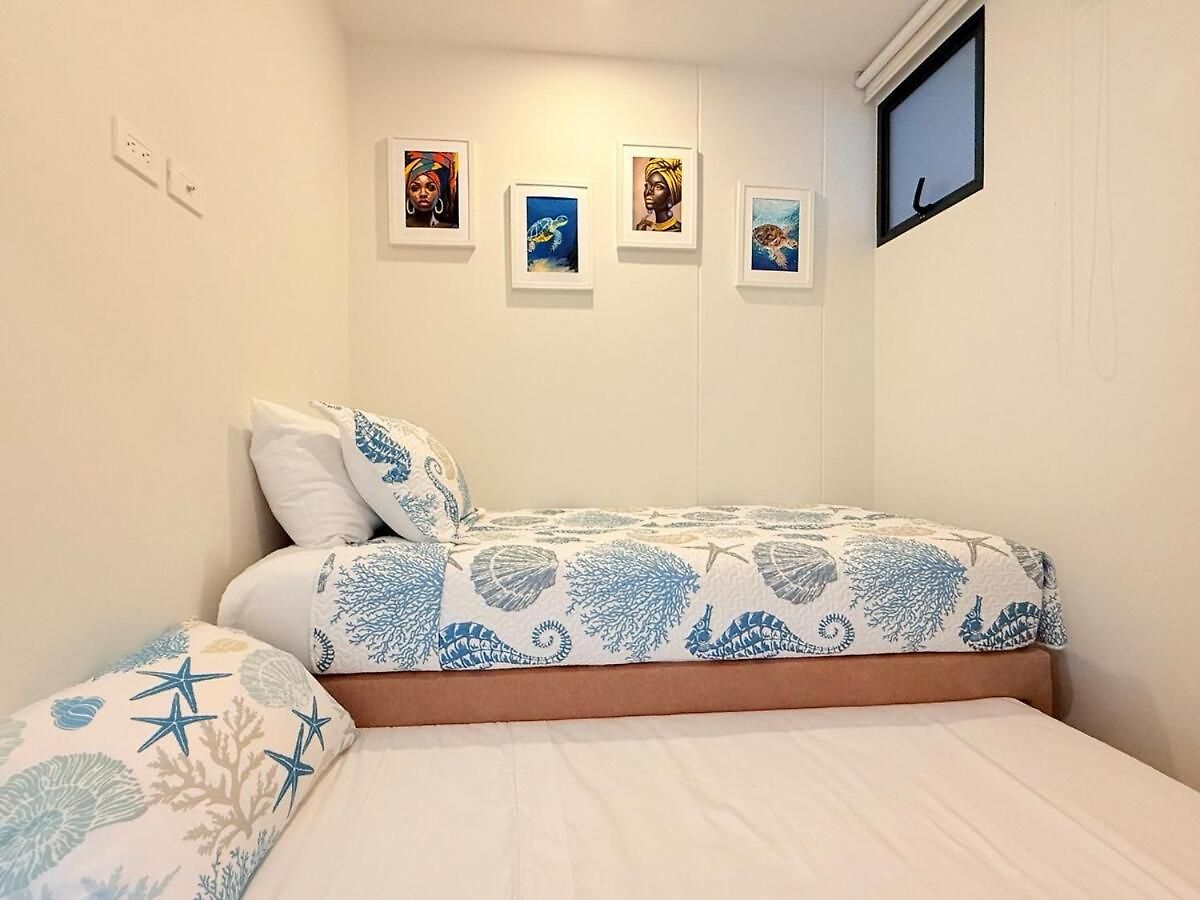 Magnificent - - Jacuzzis! Apartamento