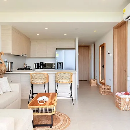 Magnificent - - Jacuzzis! Apartamento *