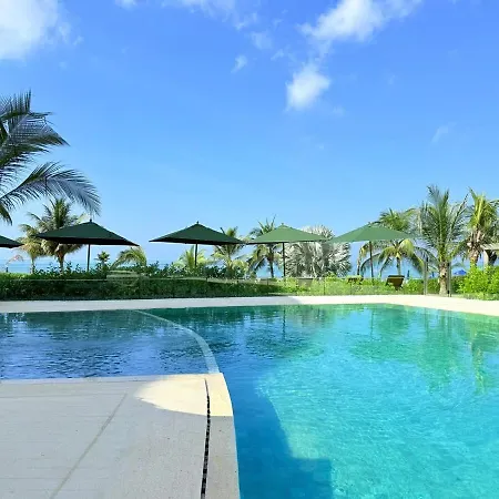Magnificent - - Jacuzzis! Cartagena